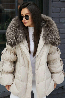 Пуховик фирмы Bogerner с завязками