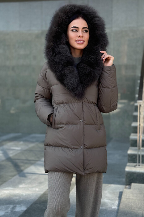Женский пуховик Vivilona с мехом песца