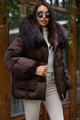 Коричневый пуховик женский Вотарун 2025